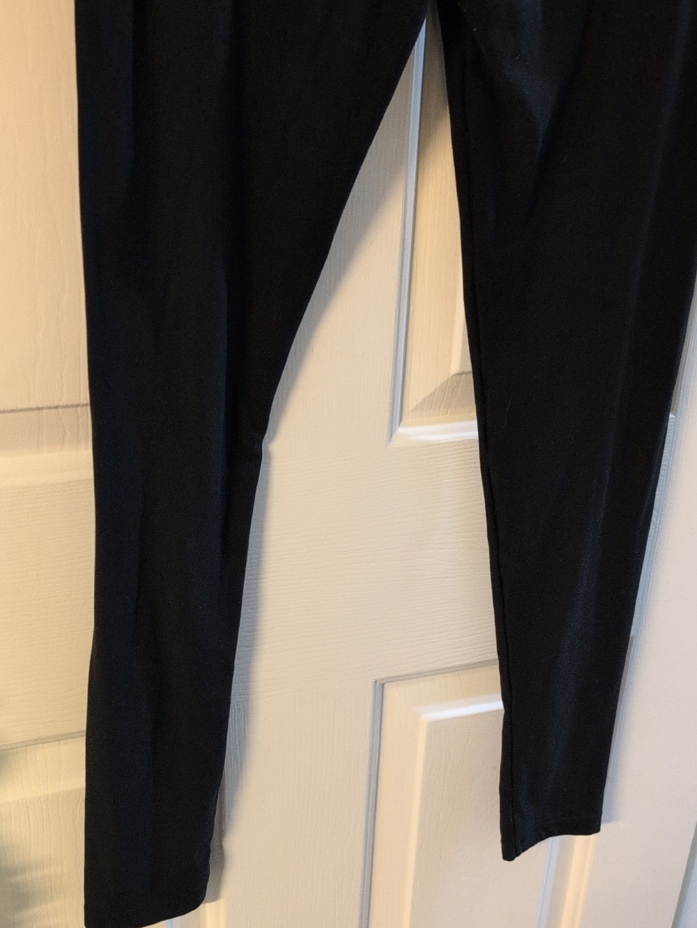 LuLaRoe Black Leggings - Picture 6 of 6